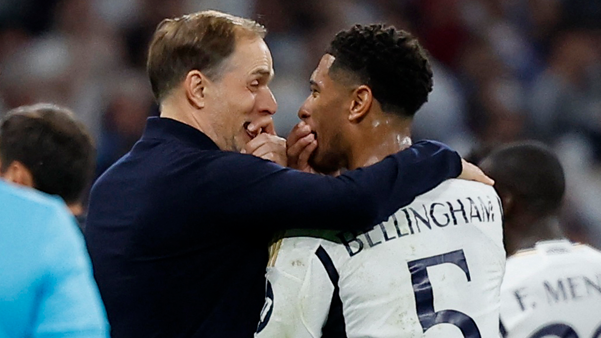 Thomas Tuchel con Jude Bellingham al final de un partido de la selección de Inglaterra.